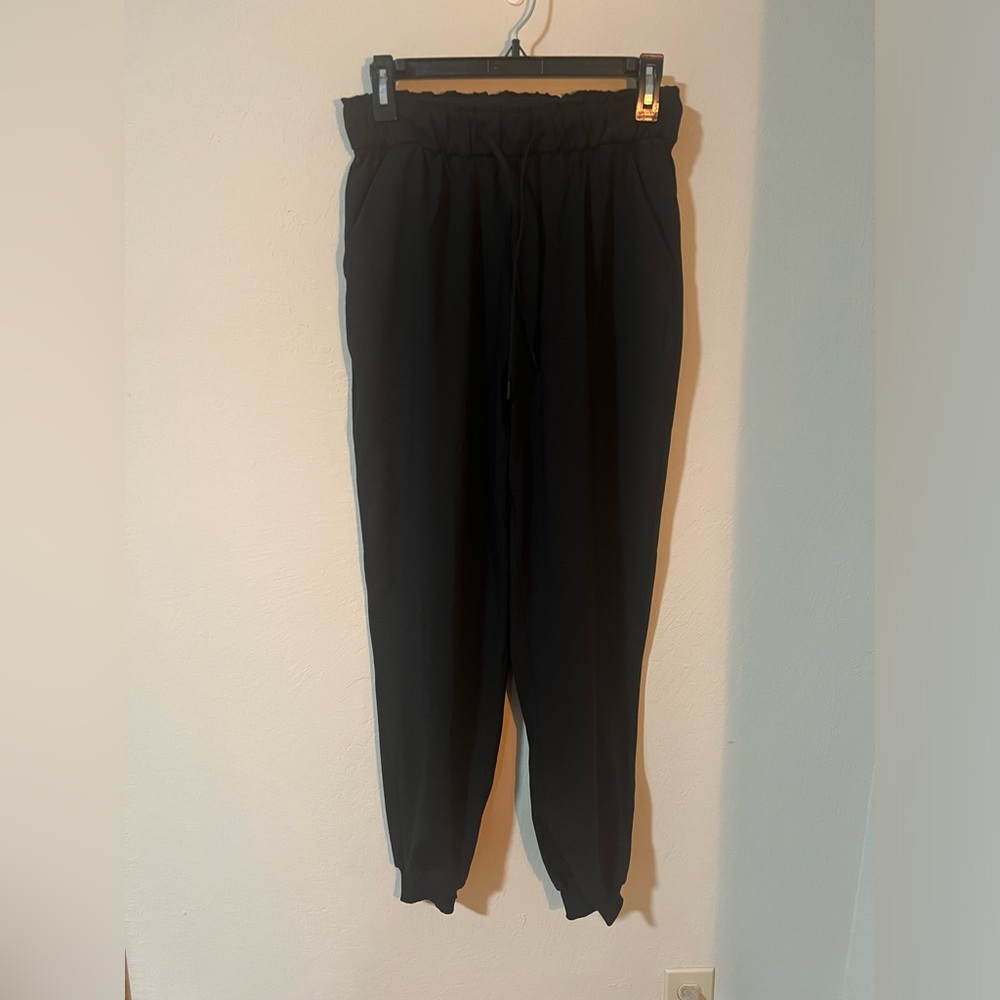 Lululemon joggers